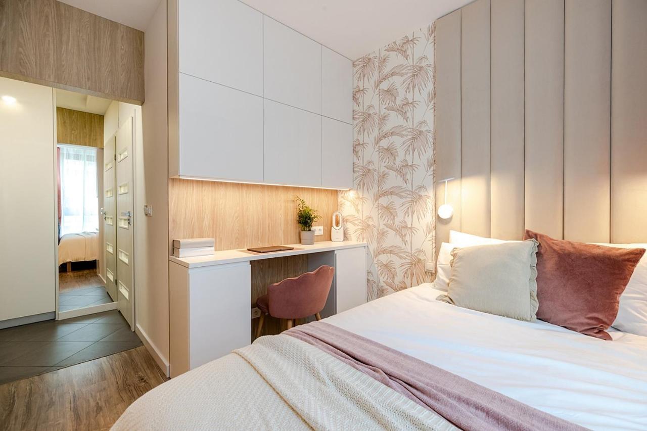 Studio Wola Apartament Kasprzaka - WiFi + smart TV Warsawa Bagian luar foto