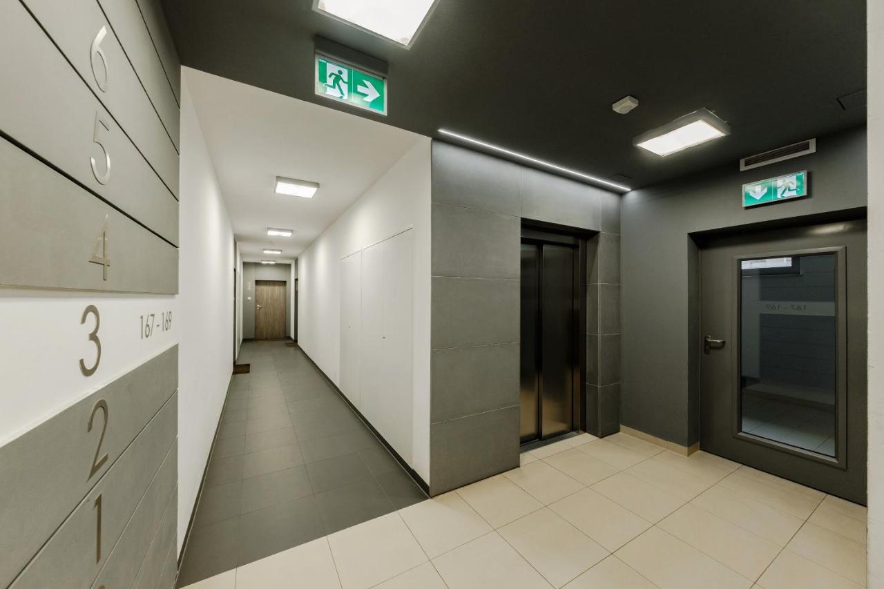 Studio Wola Apartament Kasprzaka - WiFi + smart TV Warsawa Bagian luar foto