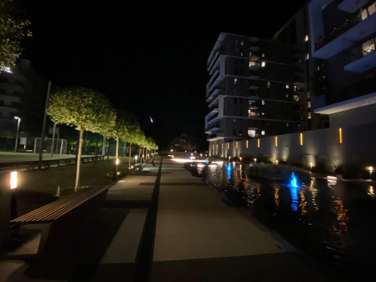 Studio Wola Apartament Kasprzaka - WiFi + smart TV Warsawa Bagian luar foto