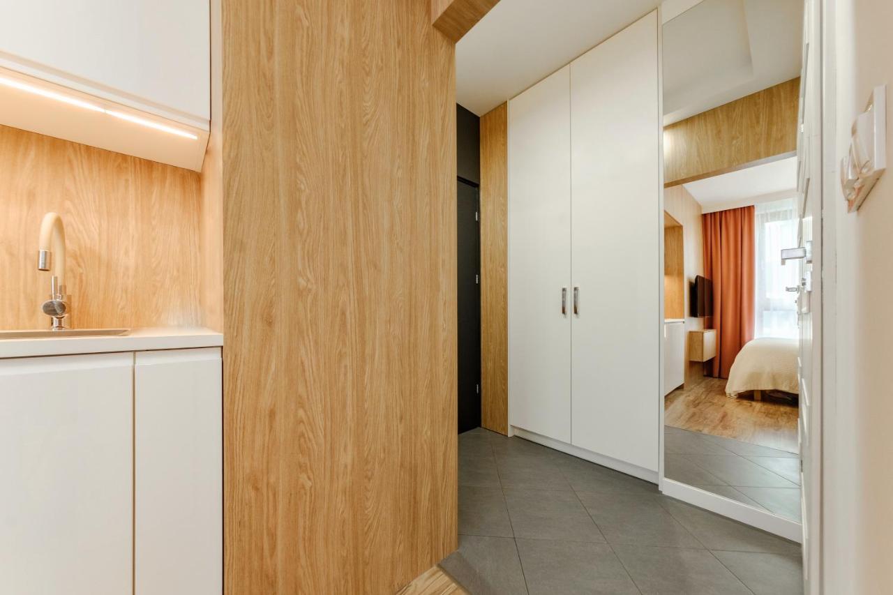 Studio Wola Apartament Kasprzaka - WiFi + smart TV Warsawa Bagian luar foto