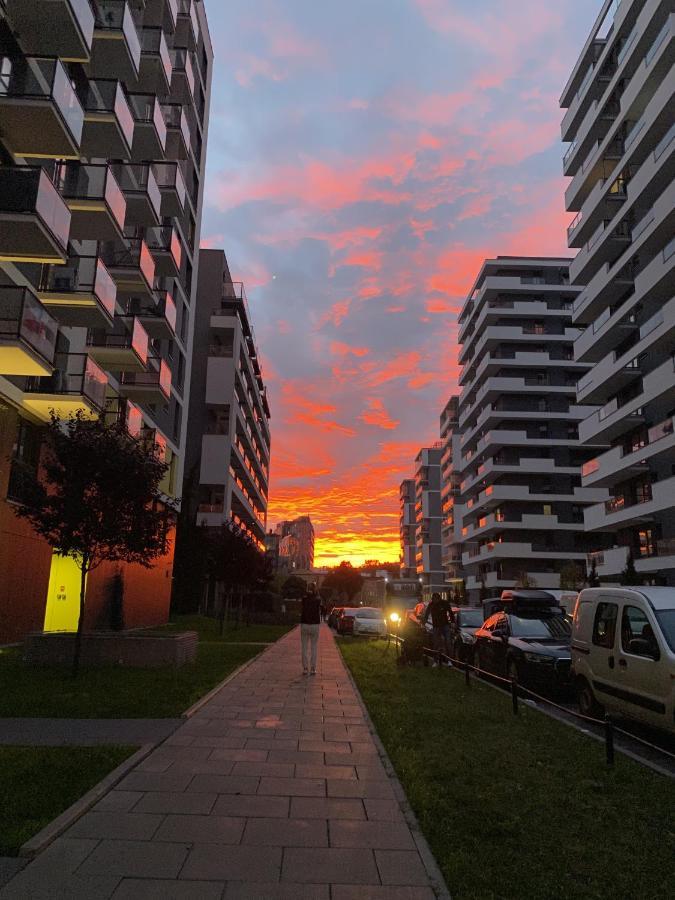 Studio Wola Apartament Kasprzaka - WiFi + smart TV Warsawa Bagian luar foto
