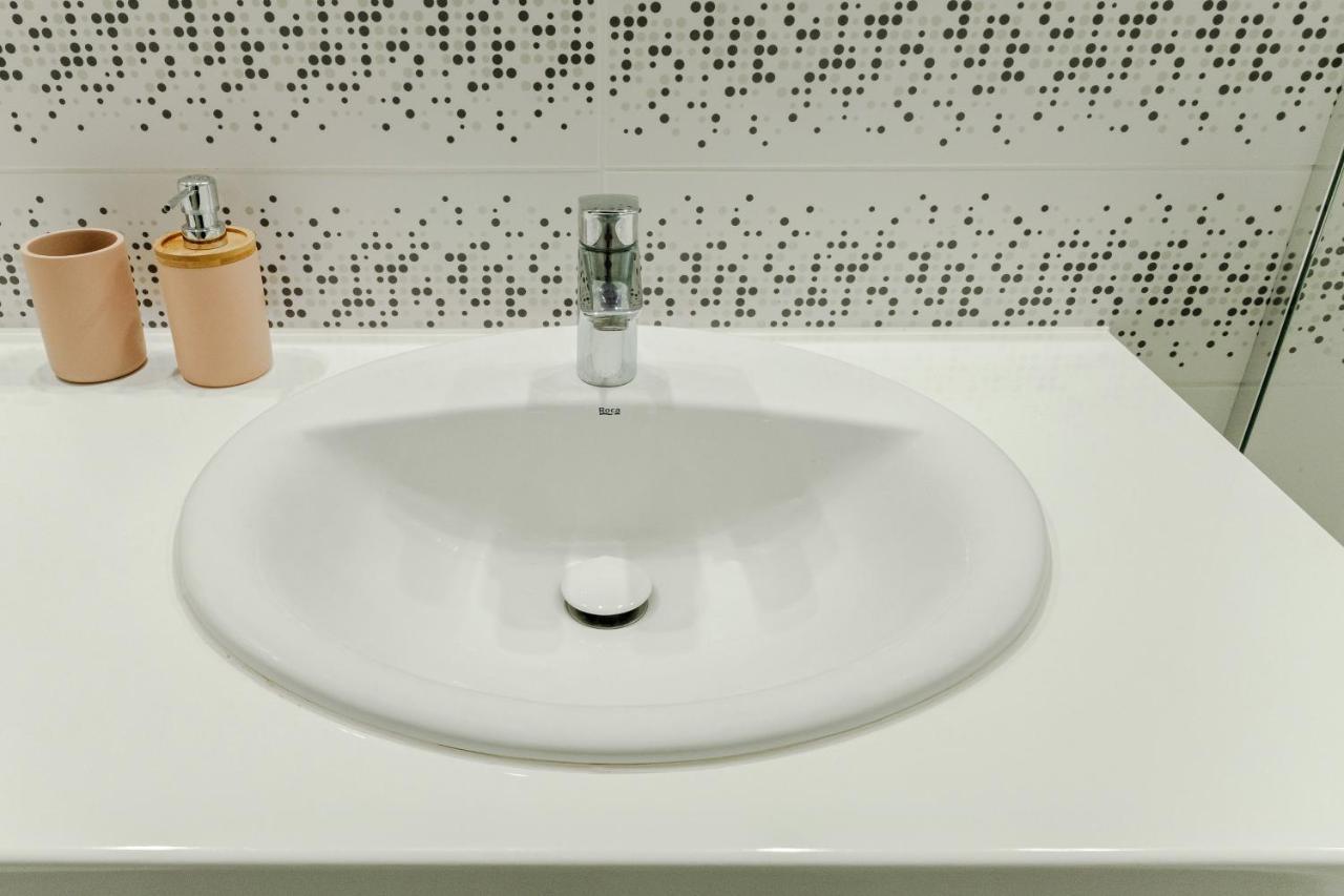 Studio Wola Apartament Kasprzaka - WiFi + smart TV Warsawa Bagian luar foto
