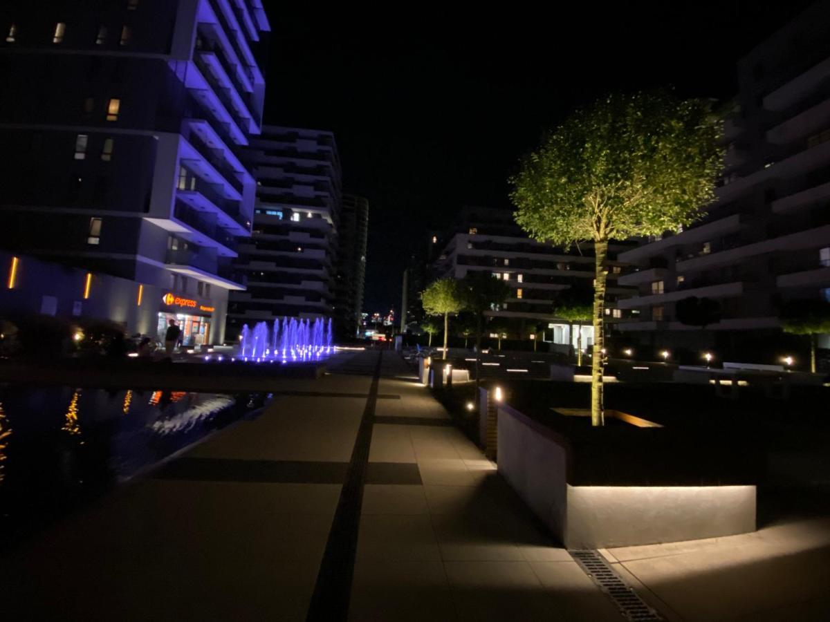 Studio Wola Apartament Kasprzaka - WiFi + smart TV Warsawa Bagian luar foto